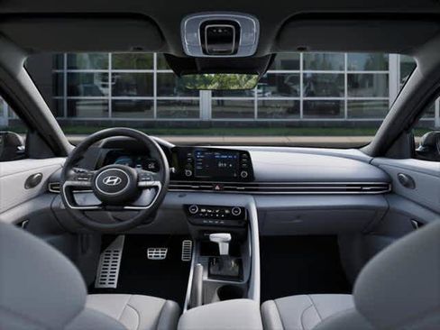 New 2025 Hyundai Elantra Sport image 9