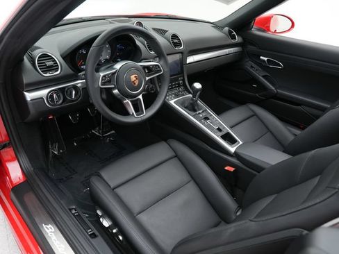 Certified 2025 Porsche 718 Boxster S RWD image 4