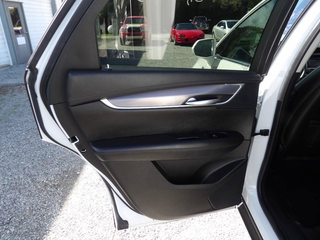 Used 2019 Cadillac XT5 Premium Luxury FWD image 10