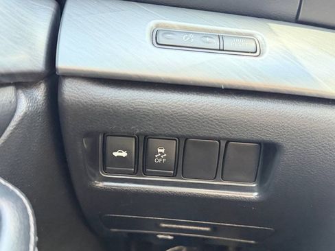 Used 2018 Nissan Maxima 3.5 SV image 8