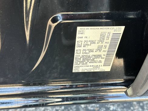 Used 2022 Nissan Frontier SV w/ SV Premium Package RWD image 26