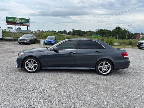 Used 2014 Mercedes-Benz E 350 4MATIC Sedan image 11
