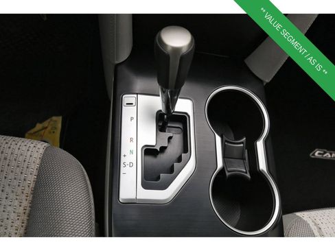 Used 2014 Toyota Camry LE image 27