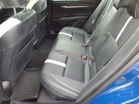 Certified 2025 Toyota Camry SE image 7