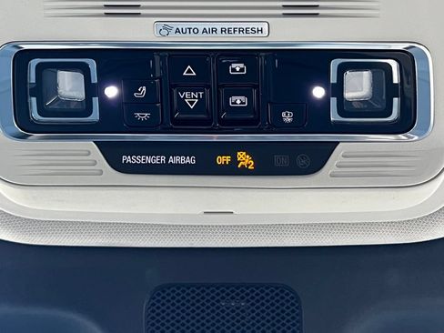 Used 2025 Lincoln Navigator Reserve AWD/4WD image 49