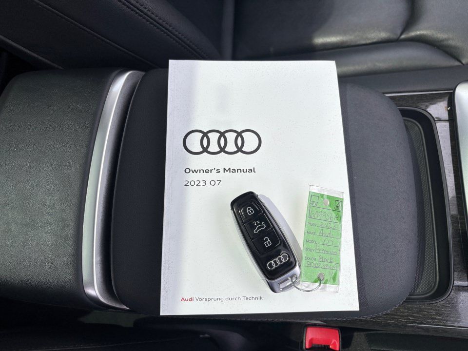 Used 2023 Audi Q7 3.0T Premium Plus w/ Premium Plus Package AWD/4WD image 34