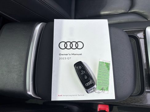 Used 2023 Audi Q7 3.0T Premium Plus w/ Premium Plus Package AWD/4WD image 34