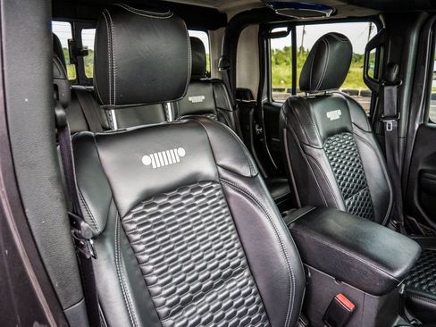 Used 2022 Jeep Gladiator Sport AWD/4WD image 80