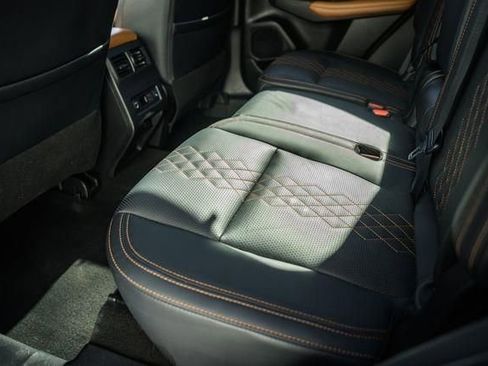 Used 2024 Mitsubishi Outlander SEL image 34