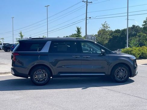 New 2026 Kia Carnival SX image 8