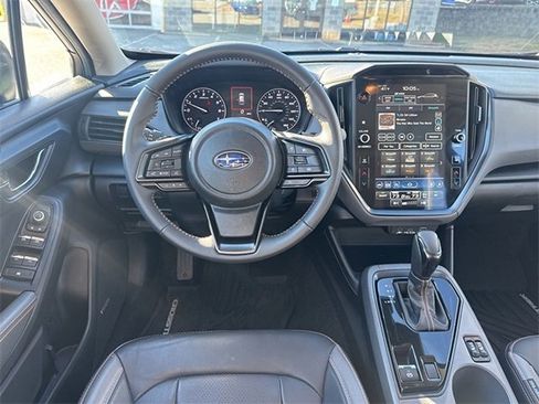 Used 2025 Subaru Crosstrek 2.5i Limited w/ Popular Package #4A image 10