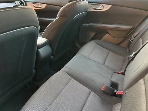 Certified 2024 Kia Forte LX image 9