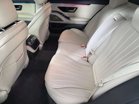 Used 2023 Mercedes-Benz S 500 4MATIC image 14