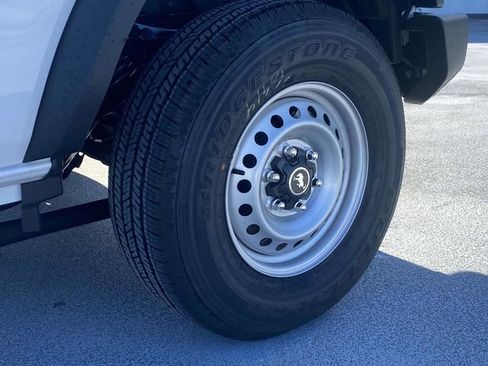 New 2025 Ford Bronco 2-Door image 9