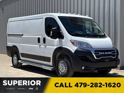 Used 2025 RAM ProMaster 2500 w/ U-Haul Equipment Group FWD image 1