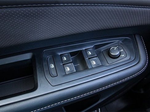 New 2026 Volkswagen Atlas SEL image 14