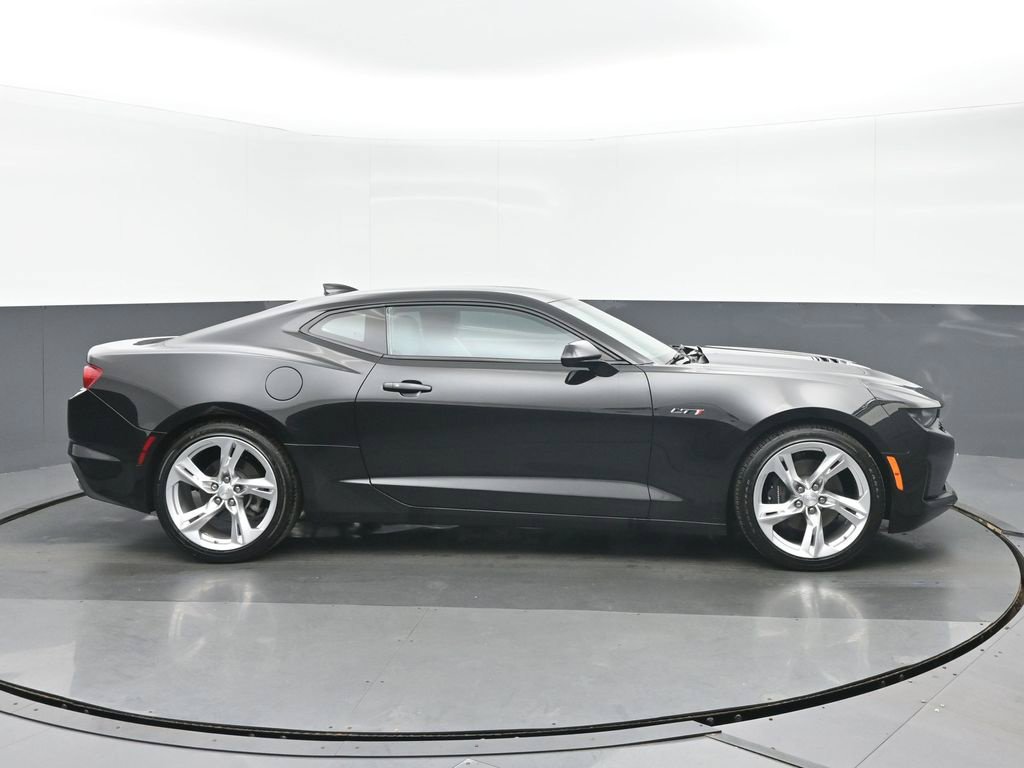 Used 2023 Chevrolet Camaro LT w/ Technology Package RWD image 2