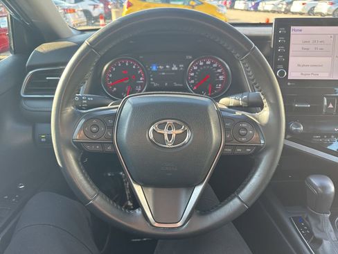 Used 2023 Toyota Camry XSE image 17