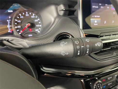 New 2025 Jeep Compass Latitude w/ Sun & Sound Group image 11