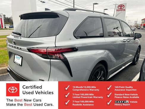 Certified 2025 Toyota Sienna XSE image 2