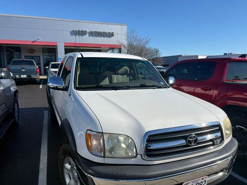 Used 2001 Toyota Tundra SR5 image 4