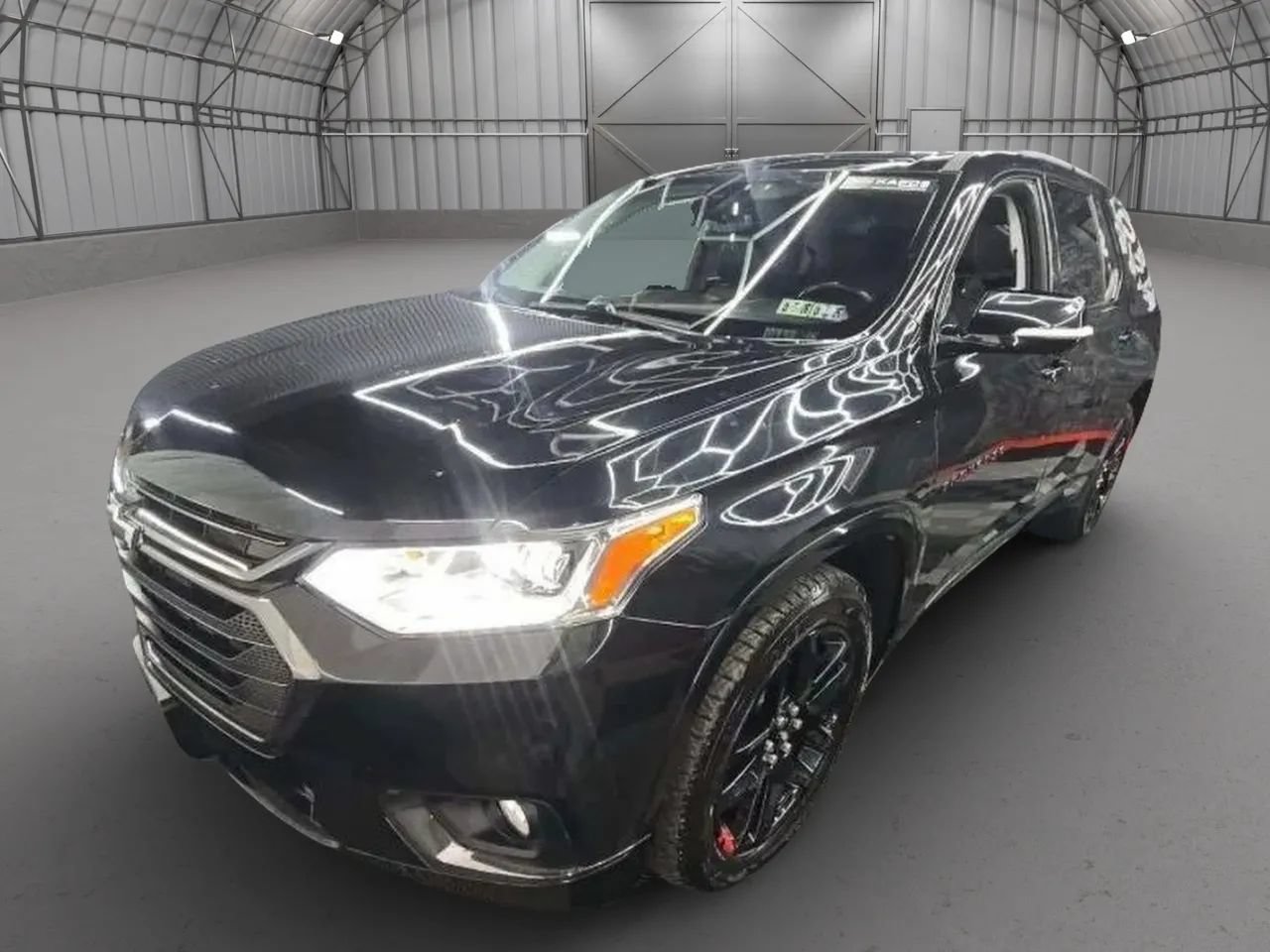 Used 2020 Chevrolet Traverse Premier w/ Redline Edition AWD/4WD image 1