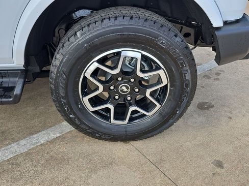 New 2026 Ford Bronco Outer Banks image 36
