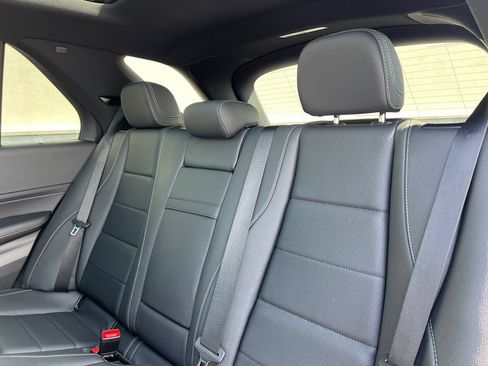 Used 2025 Mercedes-Benz GLE 350 4MATIC image 26