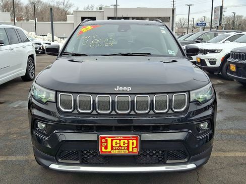 Certified 2022 Jeep Compass Limited image 2