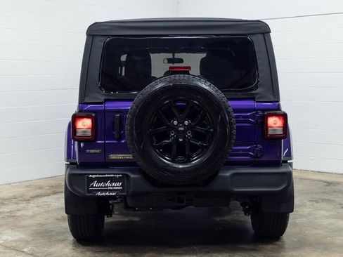 Used 2023 Jeep Wrangler Freedom Edition image 9