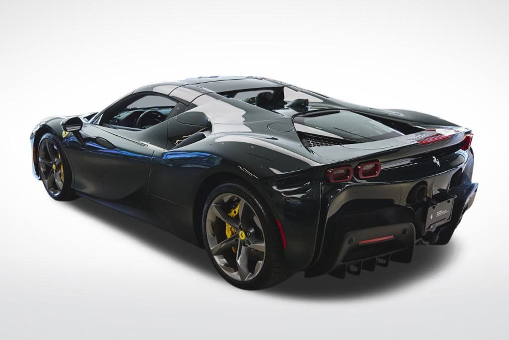 Used 2024 Ferrari SF90 Spider AWD/4WD image 4