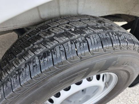 Used 2020 Mercedes-Benz Sprinter 2500 w/ Driver Convenience Package image 24