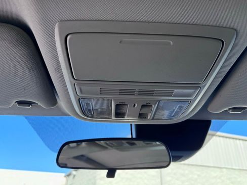 Used 2021 Honda Accord EX image 27