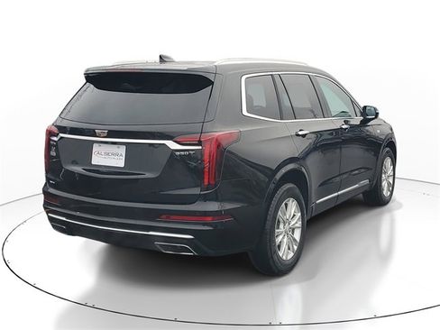 Certified 2024 Cadillac XT6 Luxury image 4