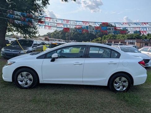 Used 2013 Honda Civic LX image 5