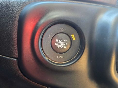Used 2021 Jeep Wrangler Unlimited Rubicon 4xe w/ Dual Top Group AWD/4WD image 29