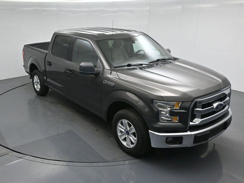 Used 2017 Ford F150 XLT RWD image 31