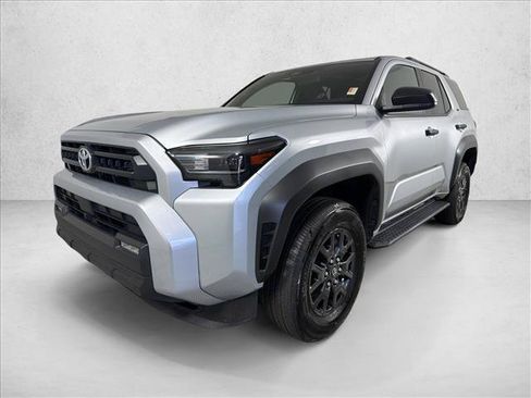 Used 2025 Toyota 4Runner SR5 AWD/4WD image 7
