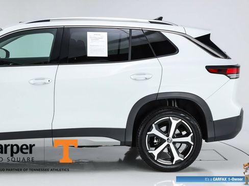 Used 2025 Volkswagen Tiguan SE w/ Panoramic Sunroof Package AWD/4WD image 43