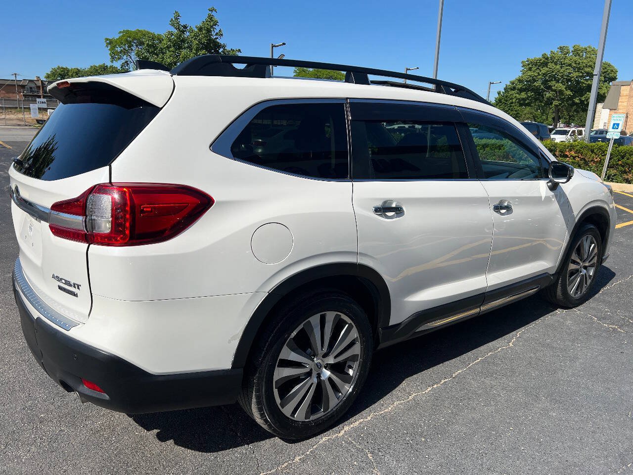 Used 2019 Subaru Ascent Touring AWD/4WD image 13