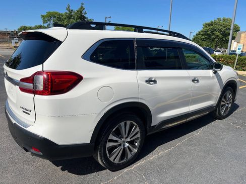 Used 2019 Subaru Ascent Touring AWD/4WD image 13