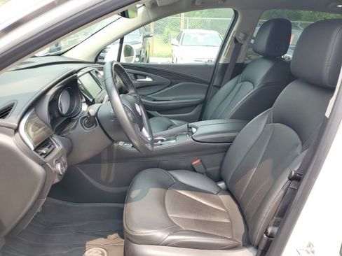 Used 2020 Buick Envision Essence AWD/4WD image 5