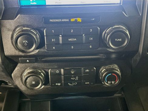 Used 2018 Ford F150 XL w/ Equipment Group 101A Mid AWD/4WD image 22