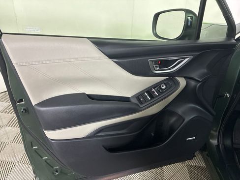 Used 2023 Subaru Forester Limited AWD/4WD image 23
