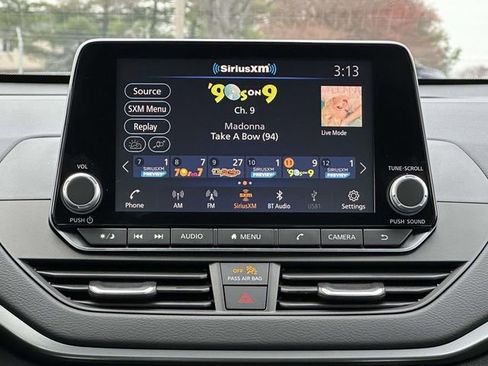 Certified 2025 Nissan Altima 2.5 S image 17