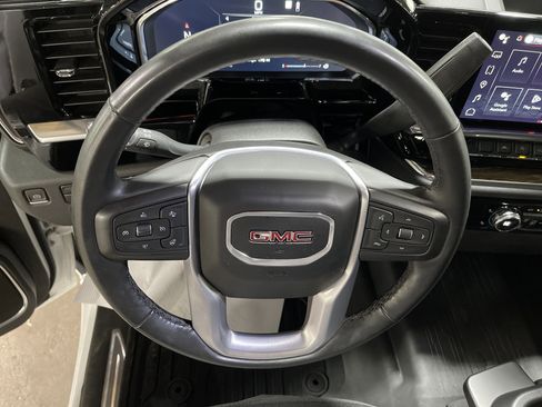 Used 2023 GMC Sierra 1500 Elevation w/ LPO, GMC Protection Package image 17
