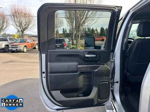 Used 2021 Chevrolet Silverado 3500 LTZ w/ LTZ Plus Package image 9