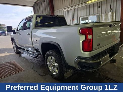 Used 2022 Chevrolet Silverado 3500 LTZ image 8