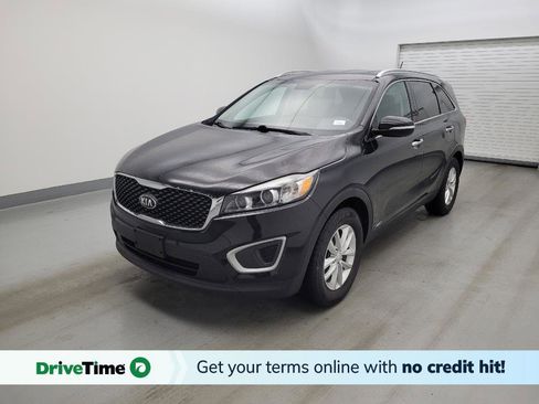 Used 2017 Kia Sorento AWD image 1