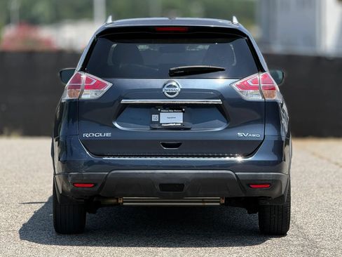 Used 2015 Nissan Rogue SV AWD/4WD image 4